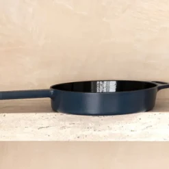 Hugo Kennis koekenpan - gietijzer - blauw/zwart - ø24 cm