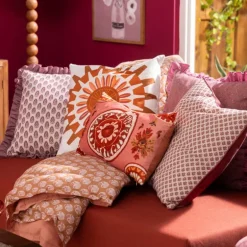 Kussen ruches - roze - 45x45 cm