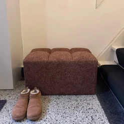 Poef chenille - donkerbruin -38x66x38 cm