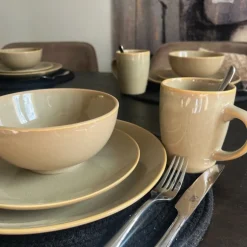 Serviesset - beige - 16-delig - 4 persoons - reactive glaze