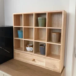 Wandkastje voor mokken met lade - bruin - 53x50x10 cm